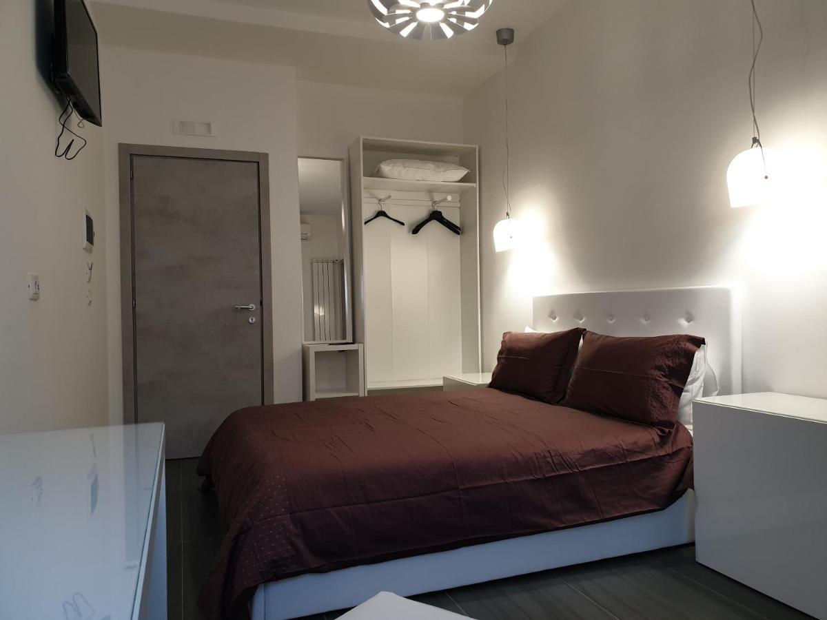 Pomodoro Bed Bed & Breakfast Castrovillari Bagian luar foto